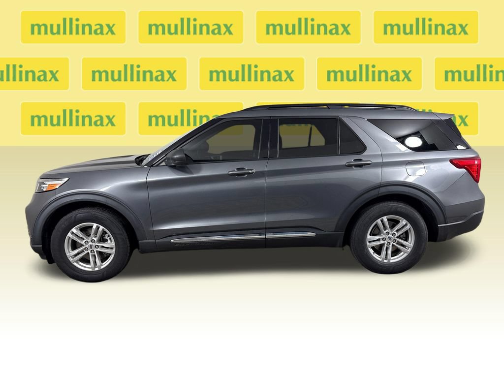 Certified 2022 Ford Explorer XLT RWD image 11