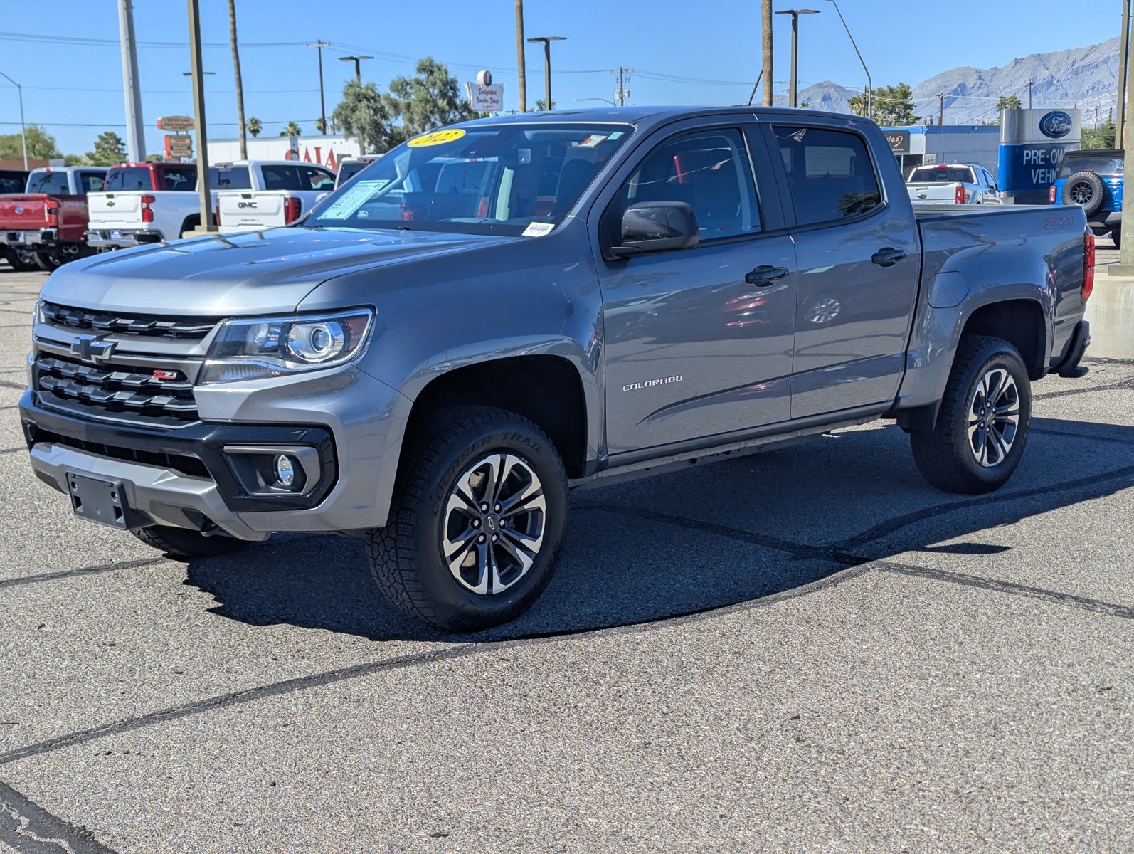 Used 2022 Chevrolet Colorado Z71 w/ Trail Boss Package AWD/4WD image 5