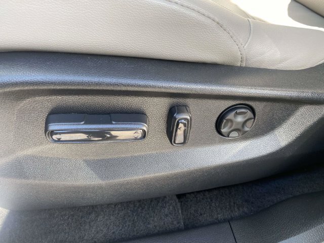Used 2019 Honda CR-V EX-L image 16