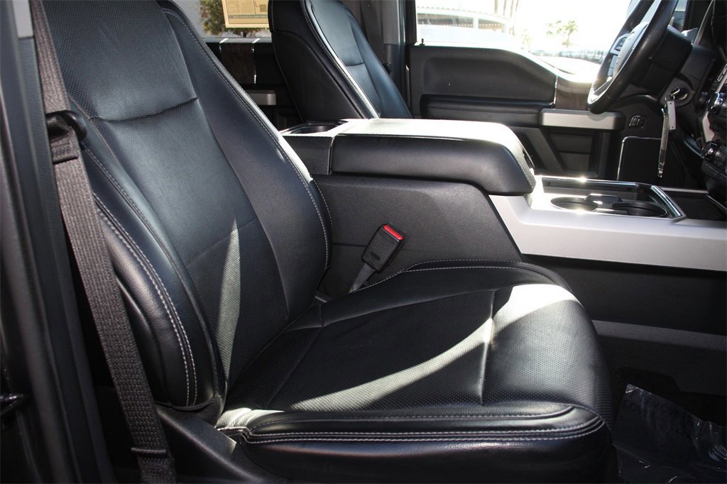 Certified 2017 Ford F250 Lariat w/ Lariat Value Package image 28