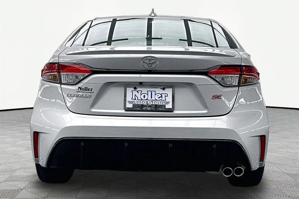 Used 2025 Toyota Corolla SE FWD image 4