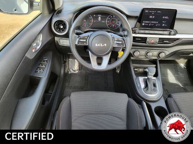 Used 2023 Kia Forte LXS FWD image 17