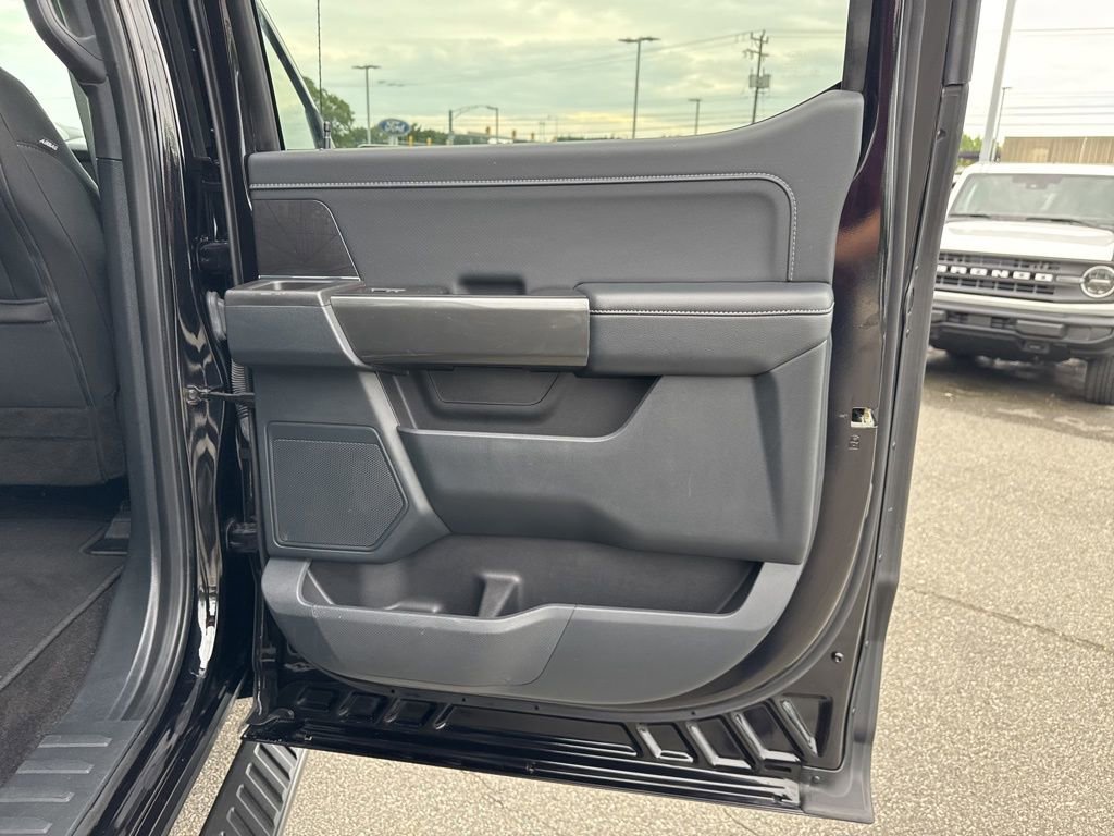 Certified 2022 Ford F150 XLT w/ Equipment Group 302A High image 20