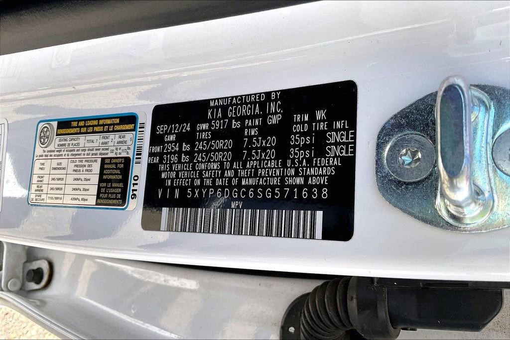 Used 2025 Kia Telluride S image 5