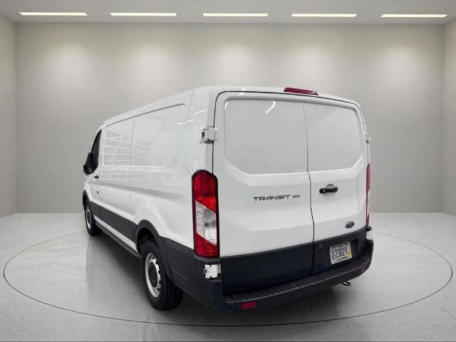 Certified 2019 Ford Transit 150 130 Low Roof image 5