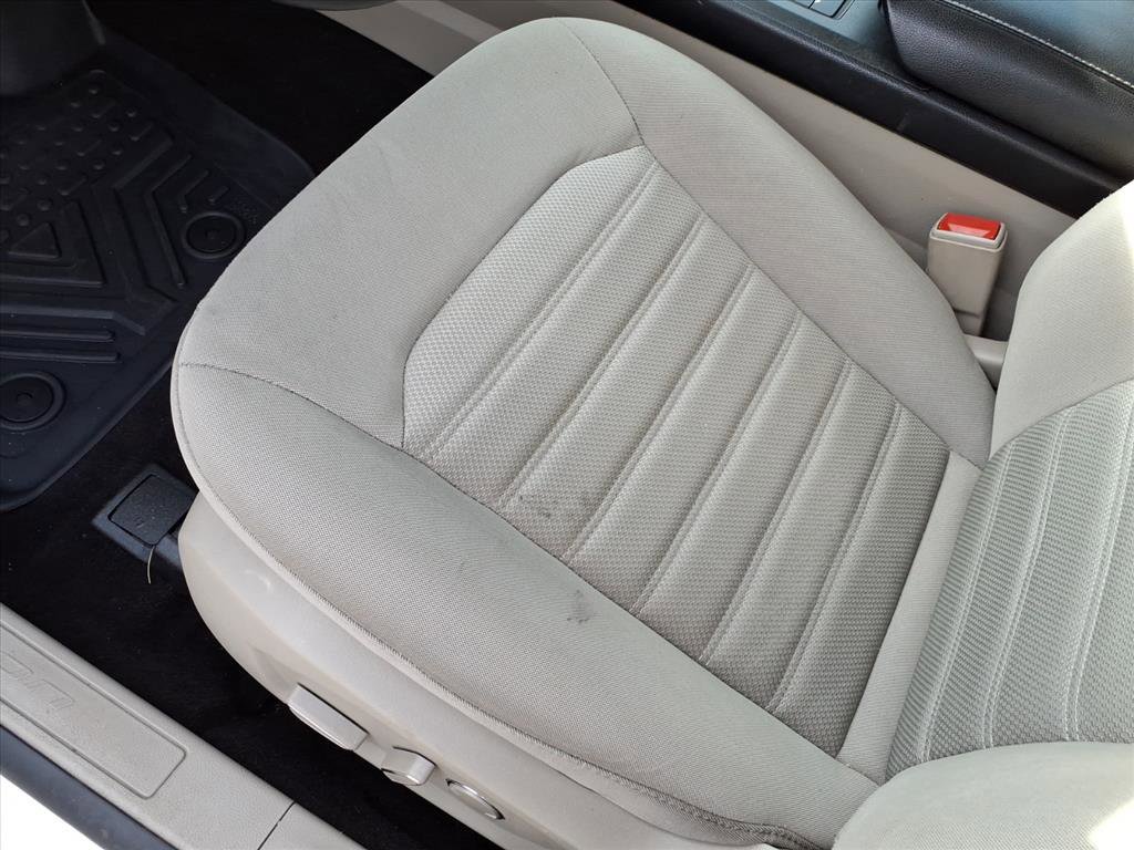 Certified 2020 Ford Fusion SE FWD image 10