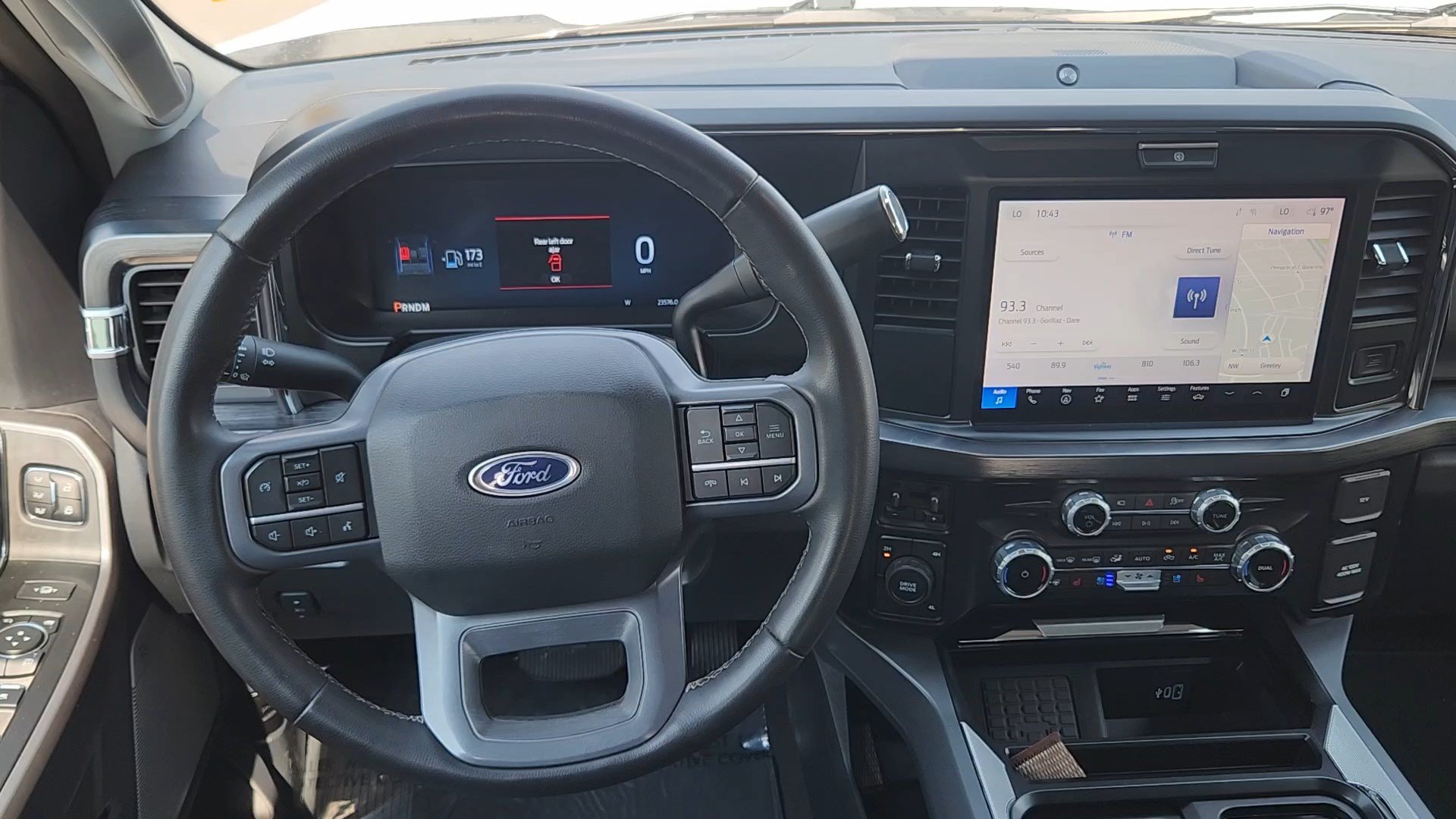 Certified 2025 Ford F250 Lariat AWD/4WD image 17