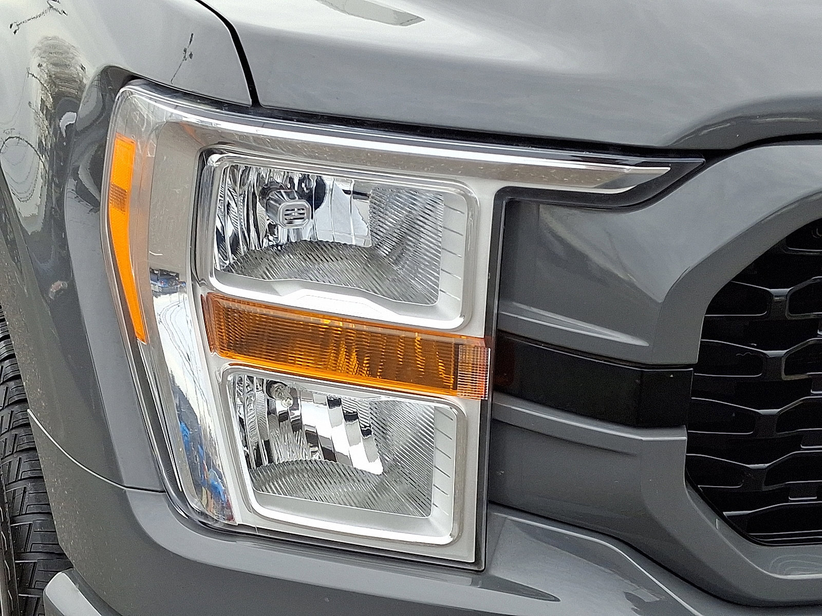 Certified 2021 Ford F150 XL w/ STX Appearance Package image 9