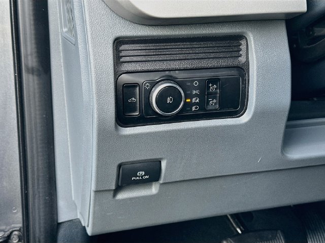 Certified 2025 Ford F350 XLT AWD/4WD image 26