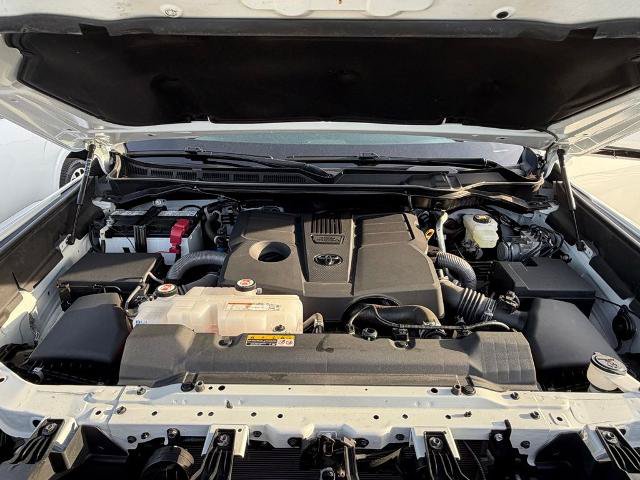 Used 2024 Toyota Tundra SR5 w/ SR5 Convenience Package AWD/4WD image 19