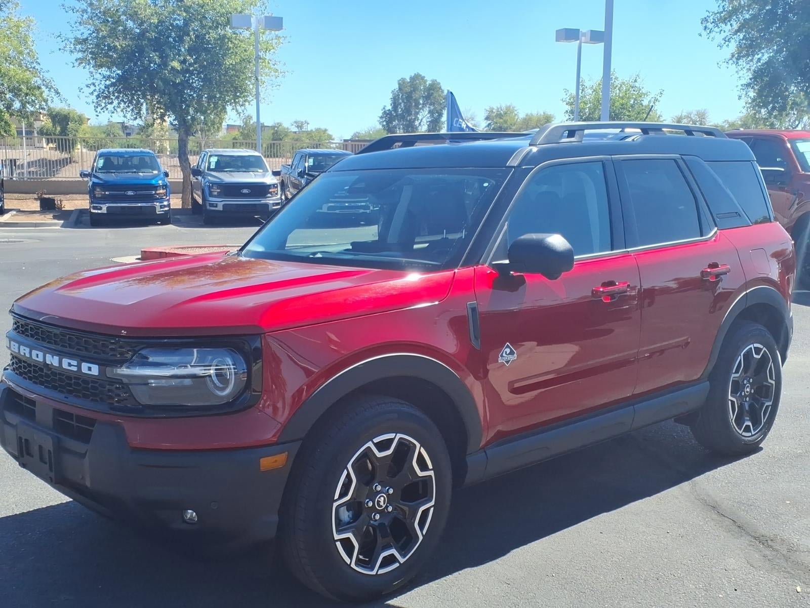 Certified 2025 Ford Bronco Sport Outer Banks w/ Outer Banks Tech Package+ AWD/4WD image 8