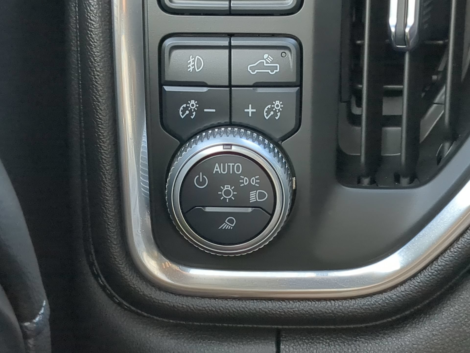 Used 2020 GMC Sierra 1500 SLT w/ SLT Premium Plus Package AWD/4WD image 66