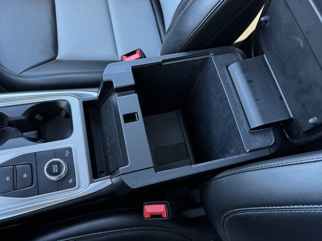 Certified 2023 Ford Explorer XLT w/ Equipment Group 202A image 29