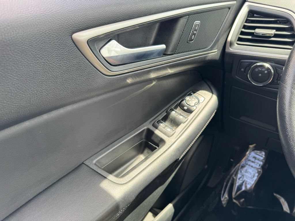 Certified 2023 Ford Edge SEL w/ Convenience Package AWD/4WD image 34