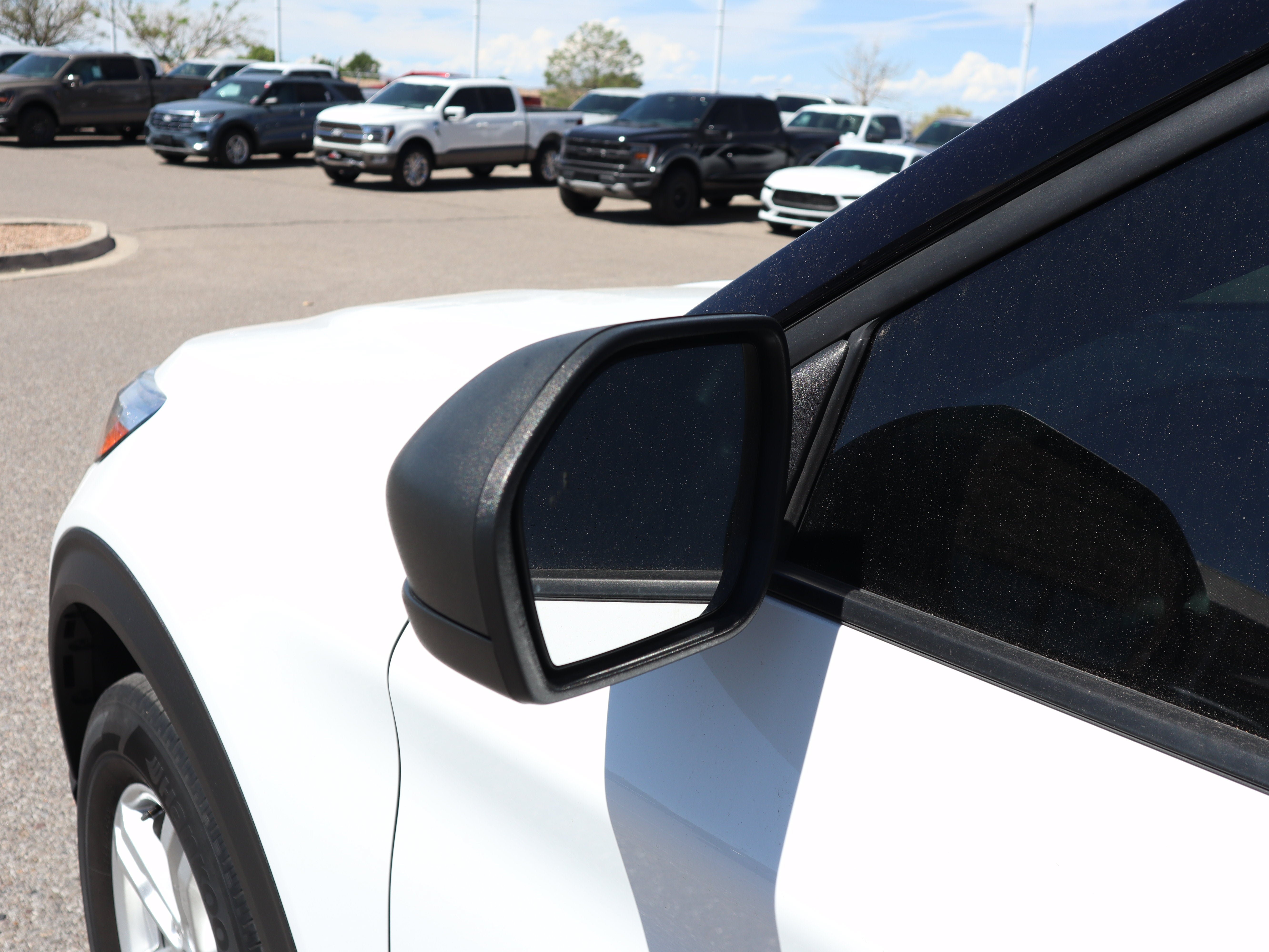 Certified 2023 Ford Explorer XLT AWD/4WD image 17