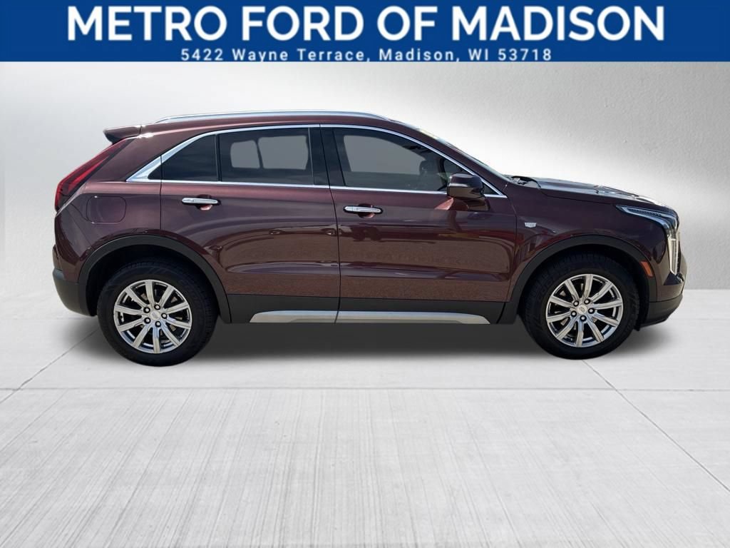 Used 2023 Cadillac XT4 Premium Luxury FWD image 7