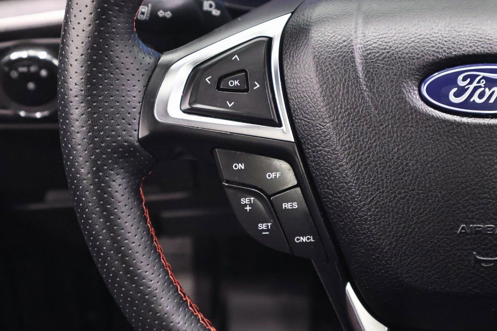 Certified 2023 Ford Edge ST-Line image 27