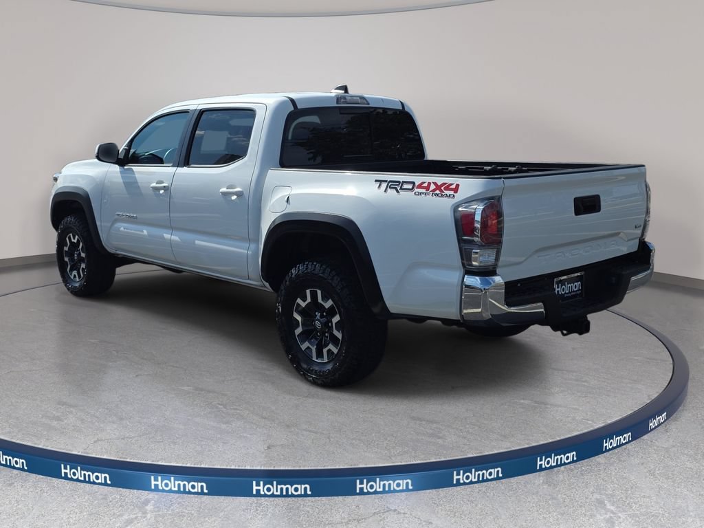 Used 2022 Toyota Tacoma TRD Off-Road AWD/4WD image 8