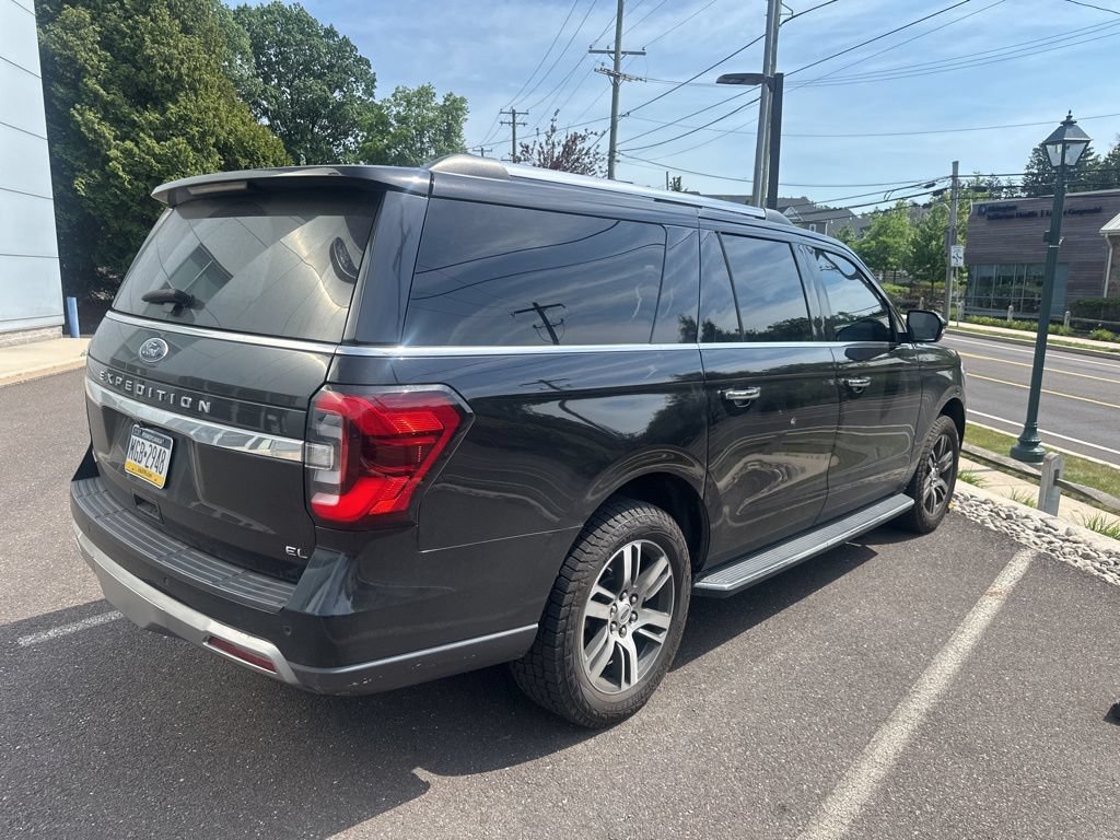 Certified 2022 Ford Expedition Max Limited AWD/4WD image 3