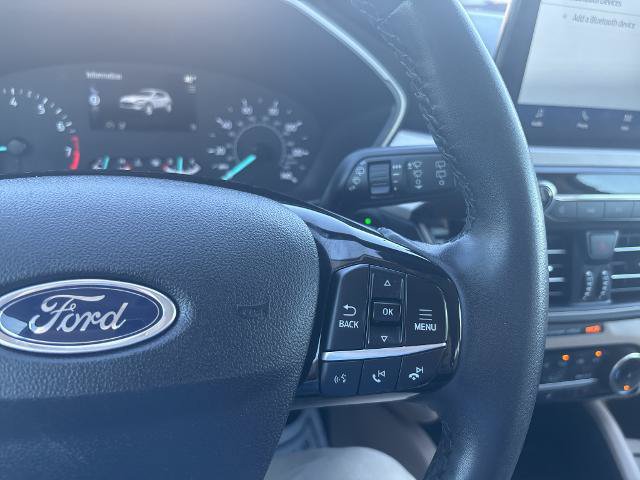 Certified 2022 Ford Escape SE w/ Cold Weather Package AWD/4WD image 20