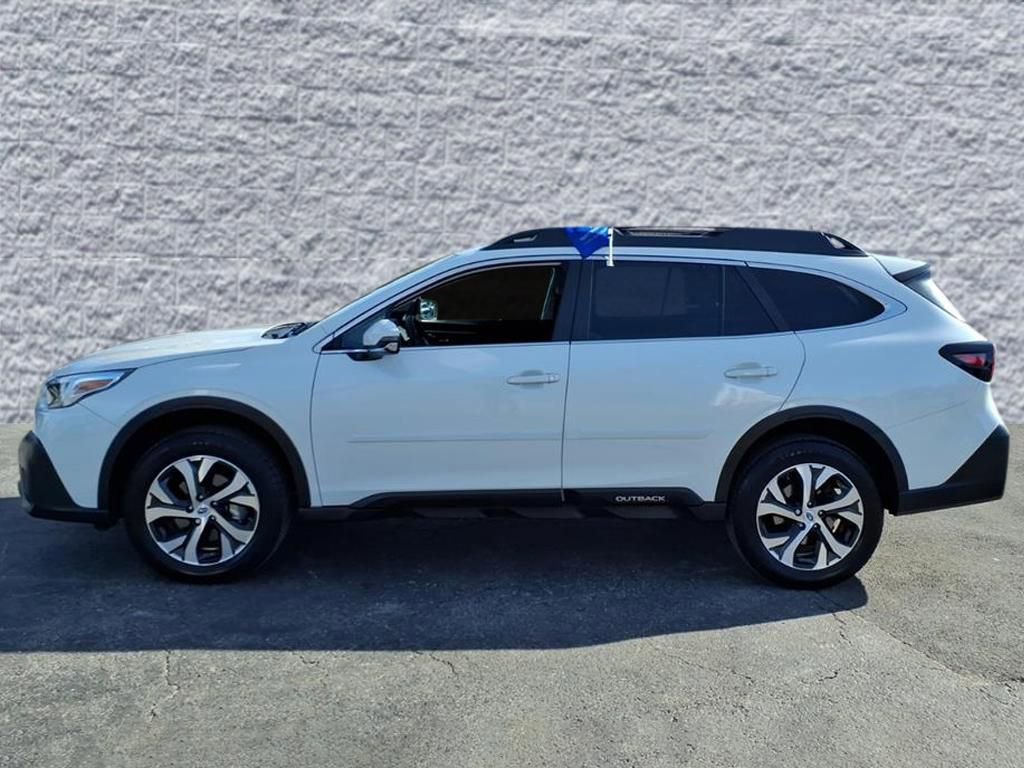 Used 2022 Subaru Outback Limited image 4