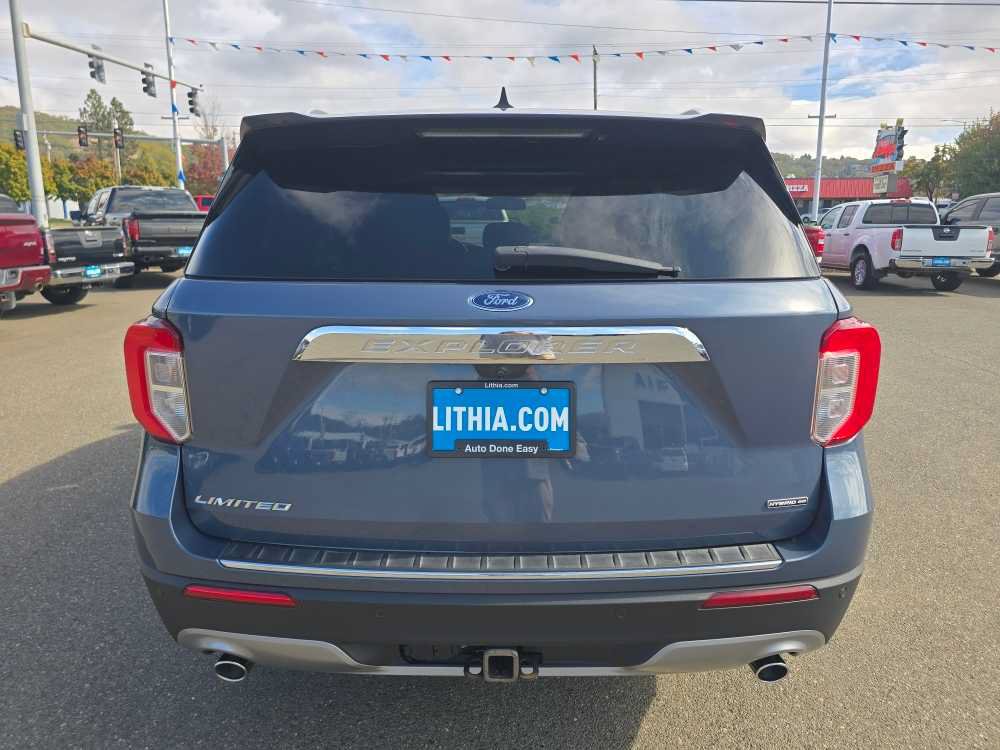 Certified 2021 Ford Explorer Limited w/ Hybrid Equipment Group 310A AWD/4WD image 4