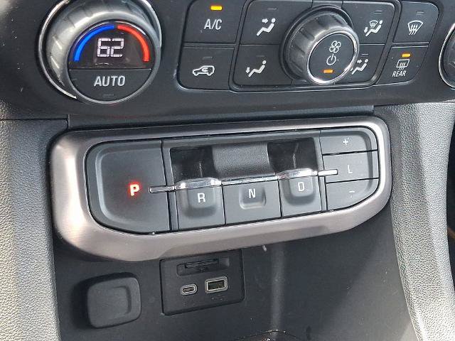 Used 2021 GMC Acadia AT4 AWD/4WD image 16