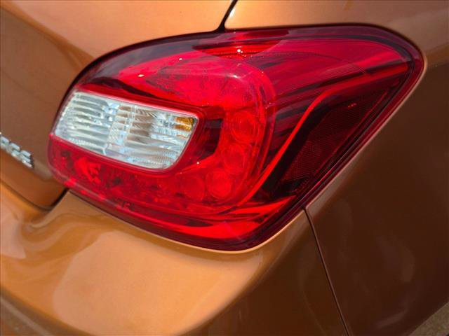 Used 2018 Mitsubishi Mirage ES FWD image 12