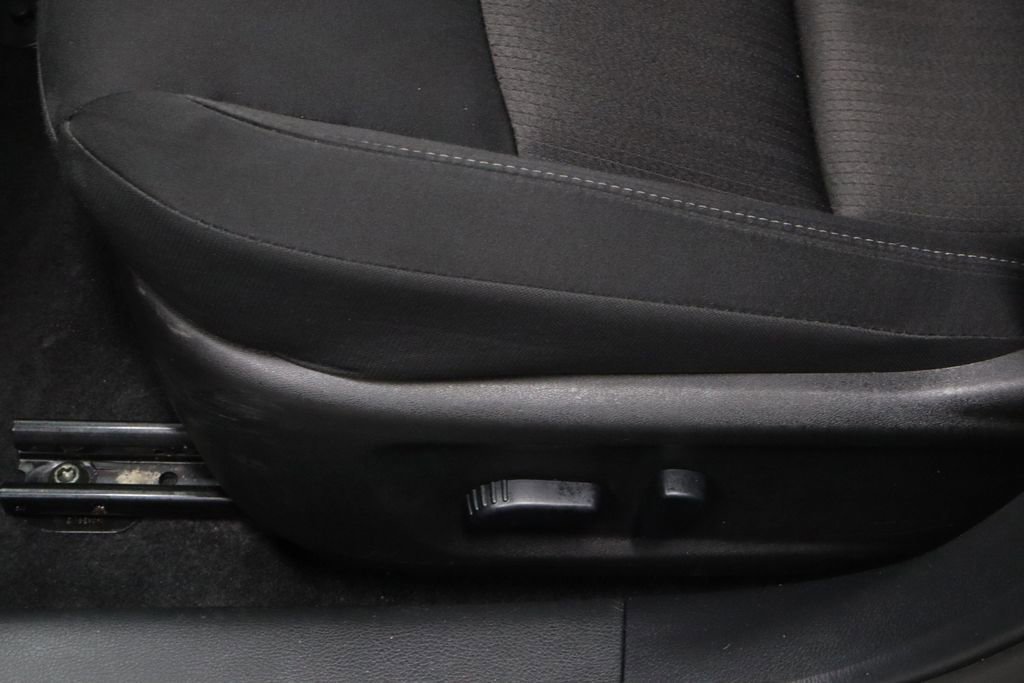 Used 2025 Nissan Altima 2.5 SV image 23