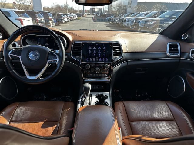 Used 2019 Jeep Grand Cherokee Summit w/ Platinum Series Group image 16