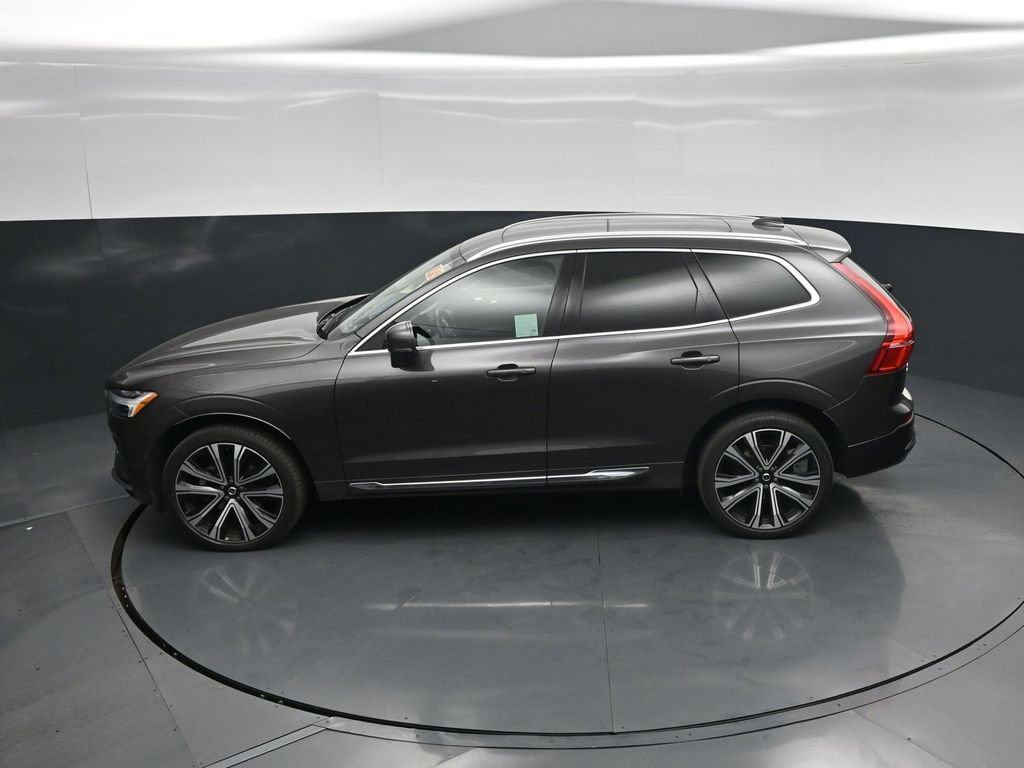 Used 2023 Volvo XC60 B5 Ultimate w/ Climate Package AWD/4WD image 40