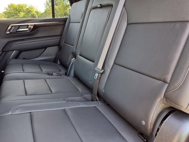 Used 2025 Chevrolet Tahoe LT w/ Comfort Package AWD/4WD image 7