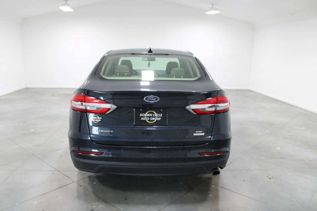 Certified 2020 Ford Fusion SE FWD image 9