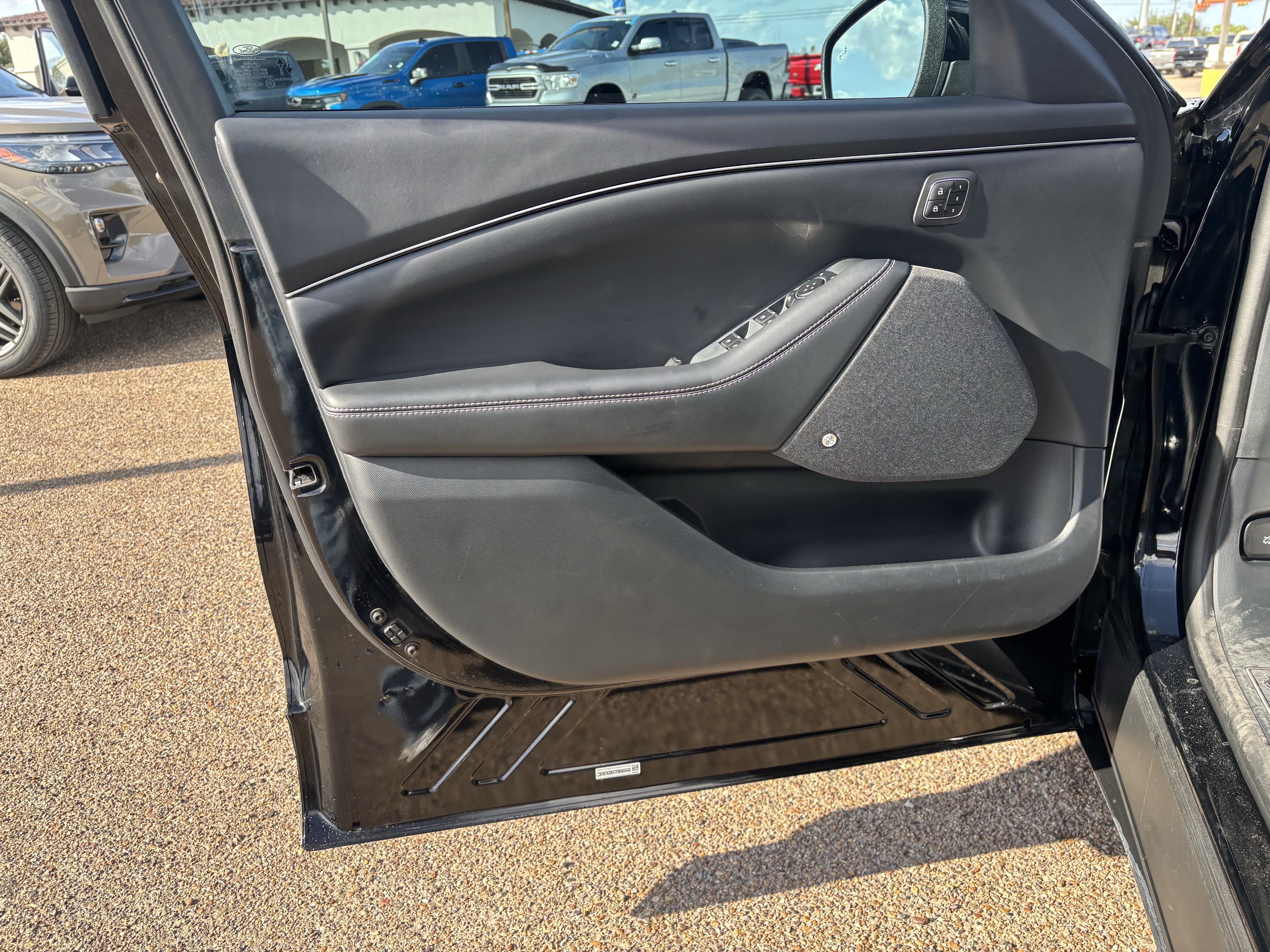 Certified 2023 Ford Mustang Mach-E Premium RWD image 8
