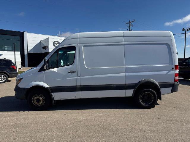 Used 2017 Mercedes-Benz Sprinter 3500 image 2