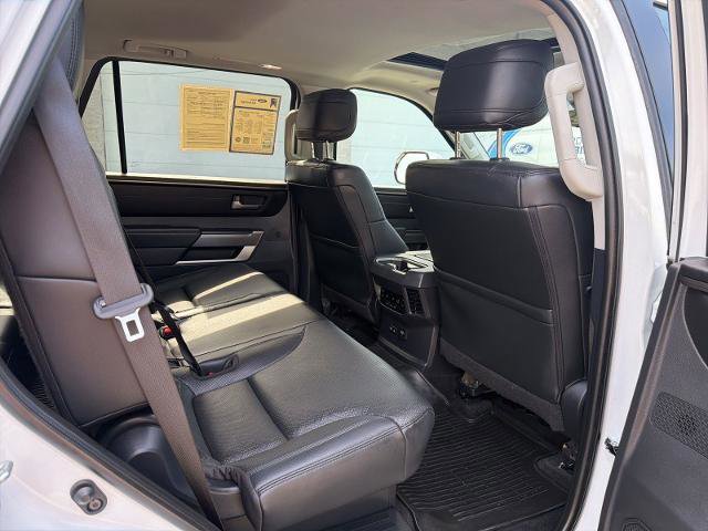 Used 2024 Toyota Sequoia SR5 w/ SR5 Premium Package AWD/4WD image 28