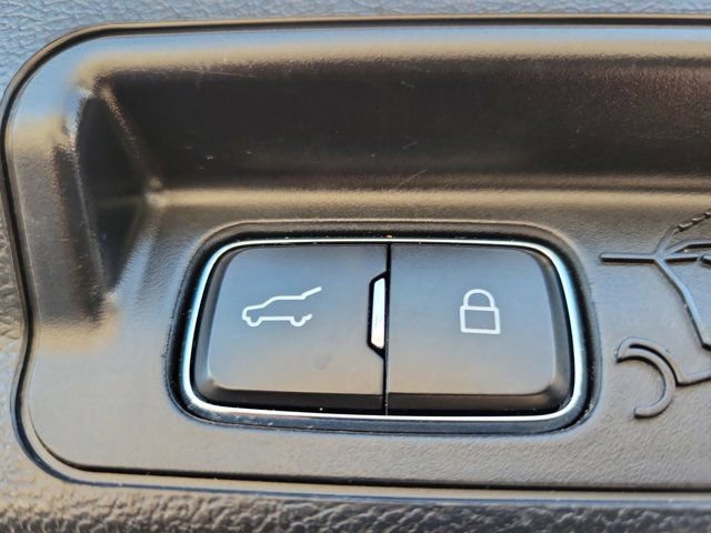 Certified 2023 Ford Explorer Platinum w/ Technology Package image 14