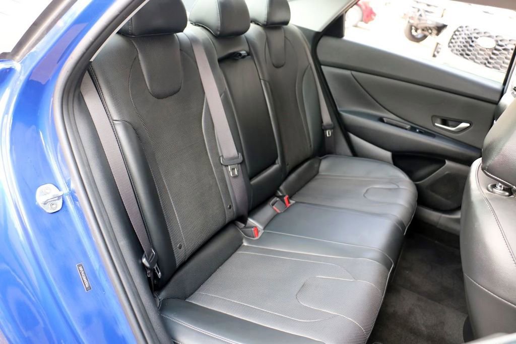 Used 2021 Hyundai Elantra Limited w/ Cargo Package FWD image 30