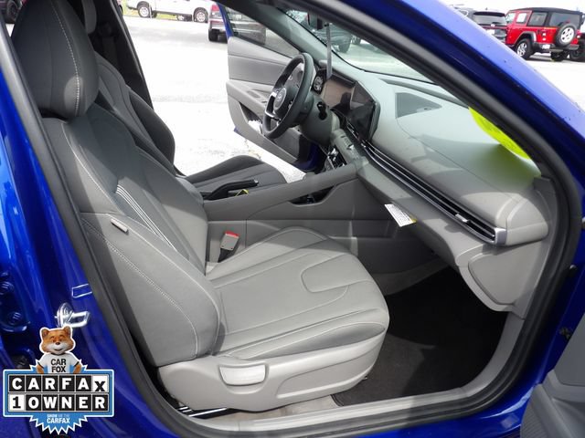 Used 2024 Hyundai Elantra SEL FWD image 34