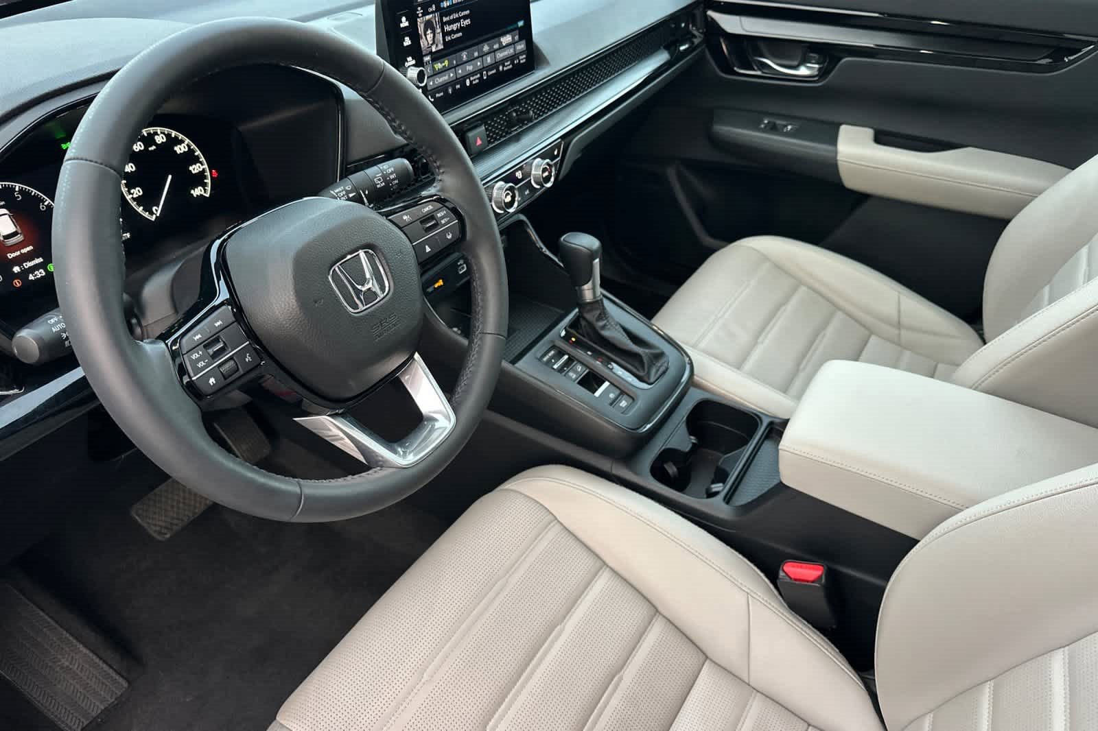 Used 2025 Honda CR-V EX-L image 11