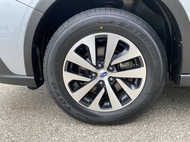 Used 2022 Subaru Outback Premium AWD/4WD image 10