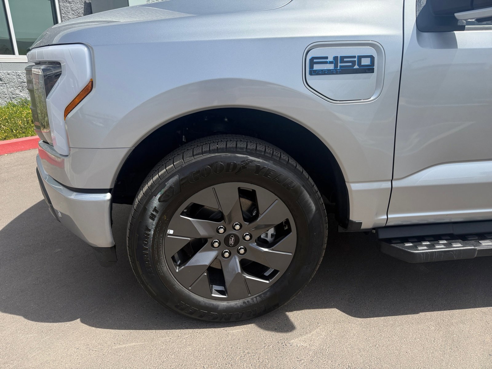 Certified 2024 Ford F150 Lightning Lariat image 10