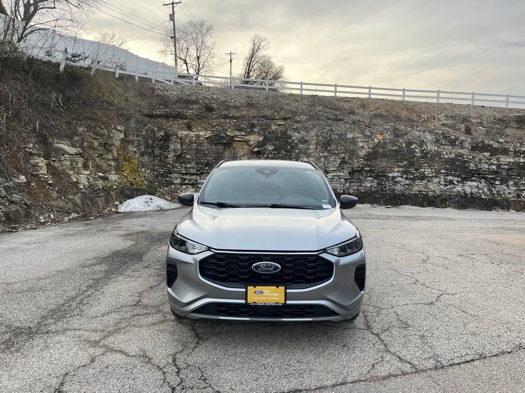 Certified 2023 Ford Escape ST-Line w/ Tech Pack #1 image 7
