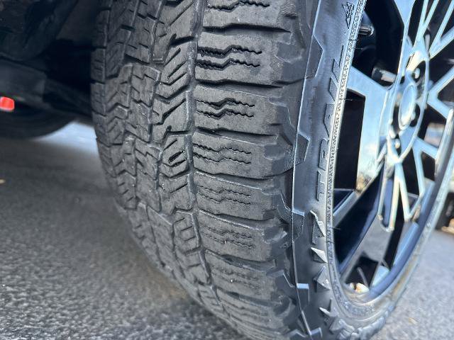 Used 2022 Kia Telluride EX w/ EX Premium Package AWD/4WD image 12