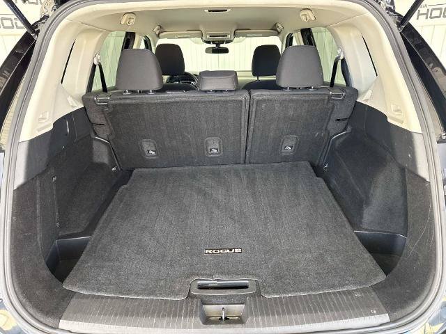Used 2024 Nissan Rogue S AWD/4WD image 11