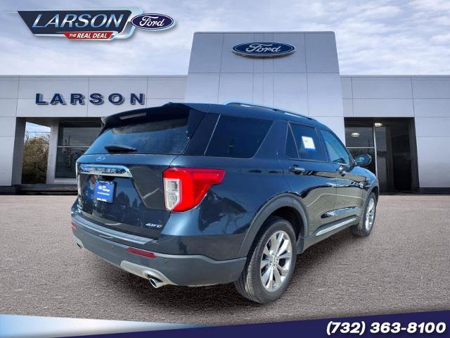 Certified 2023 Ford Explorer Limited AWD/4WD image 2