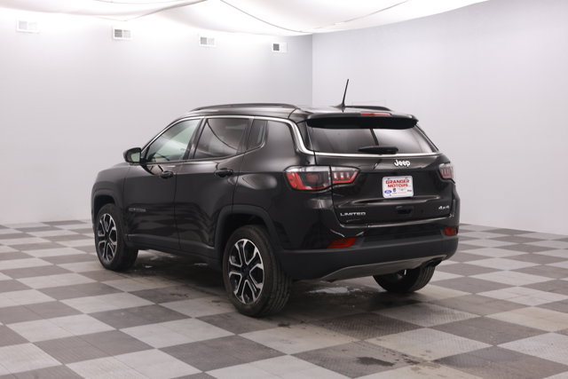 Used 2022 Jeep Compass Limited AWD/4WD image 7