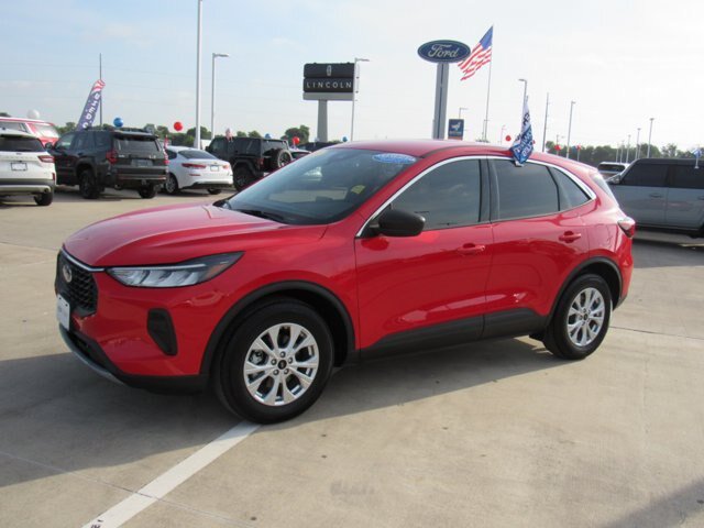 Certified 2024 Ford Escape Active FWD image 3