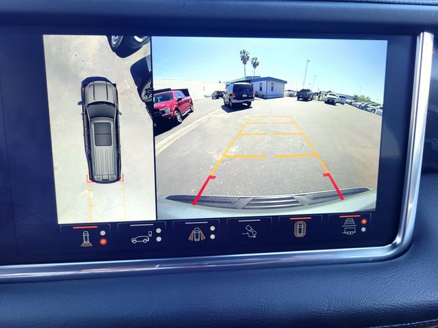 Used 2024 GMC Yukon Denali w/ Advanced Technology Package AWD/4WD image 18