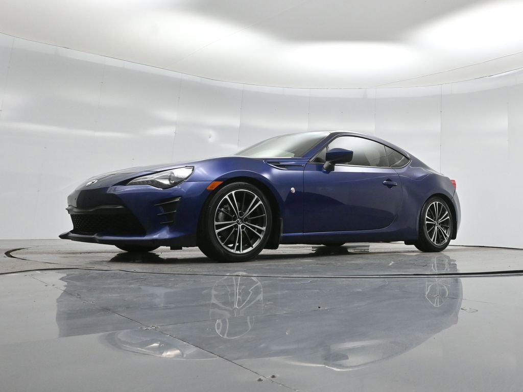 Used 2017 Toyota 86 image 39